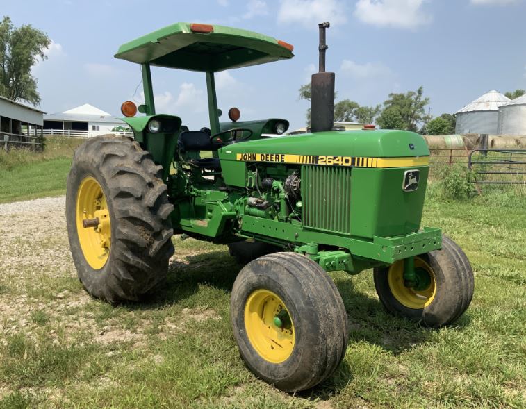 John Deere 2640 Specs, Weight, Price & Review