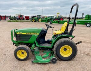 John Deere 4100 Specs, Price, Review, Features, Attachments, Overview  