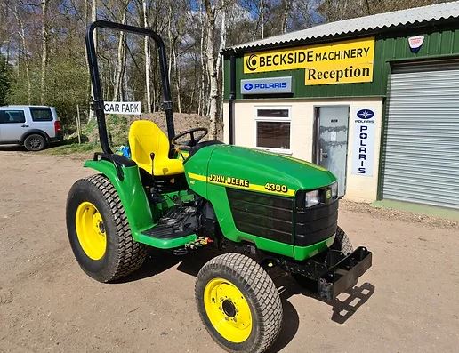 John Deere 4300 Specs, Weight, Price & Review