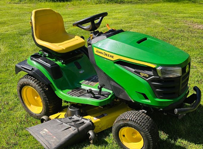 John Deere S170 Specs, Price, HP, Review