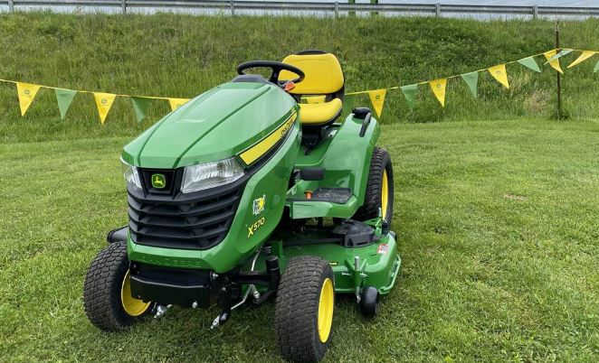 John Deere x570 Specs, Price, Review, Features, Attachments, Overview