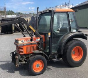 Kubota L2550 Specs, Price, Review, Attachments, Weight, Lift Capacity, Oil Capacity