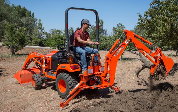 Kubota LA340 Front Loader Specs, Price, Weight, Reviews