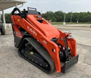 Kubota SCL 1000 Specs, Price, Review, Weight, Attachments Overview  