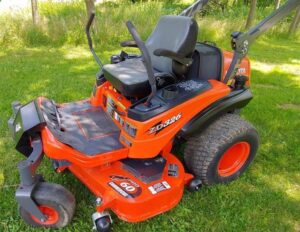 Kubota ZD326 New Price, Specs, Weight, Oil Capacity, Review 