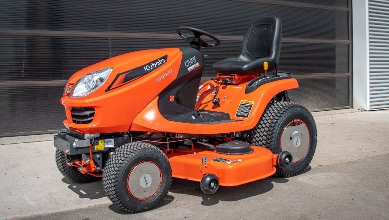  Kubota GR2120 Specs, Price, Review, Attachments, Weight, Lift capacity