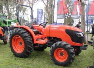 Kubota MX5100 Specs, Price, Loader Lift Capacity, Horsepower, Weight, Attachments, Review