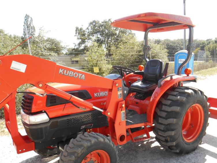 Kubota L4330 Specs, Weight, Price, Review, Attachments