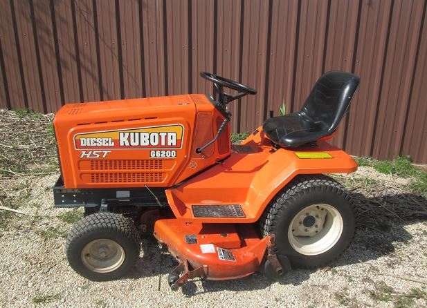 Kubota G6200 Specs, Price, HP, Weight, Review