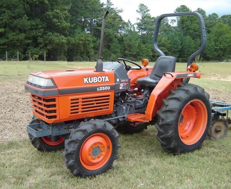 Kubota L2500 Specs, Price, New, Weight, Oil Capacity, Lift Capacity, Attachments, Review